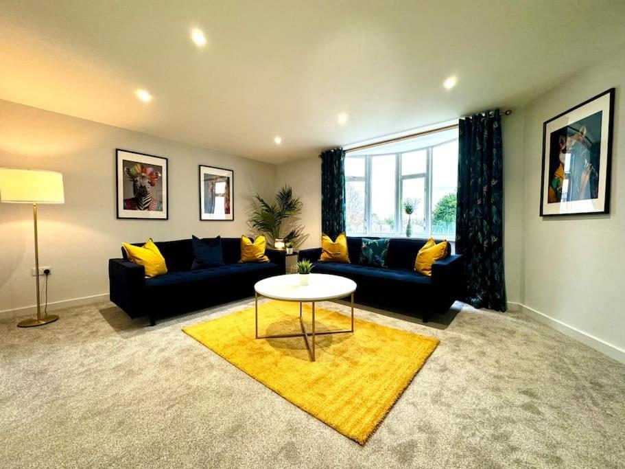 3Br Westbourne Delight - Near Beach & Bournemouth! Buitenkant foto