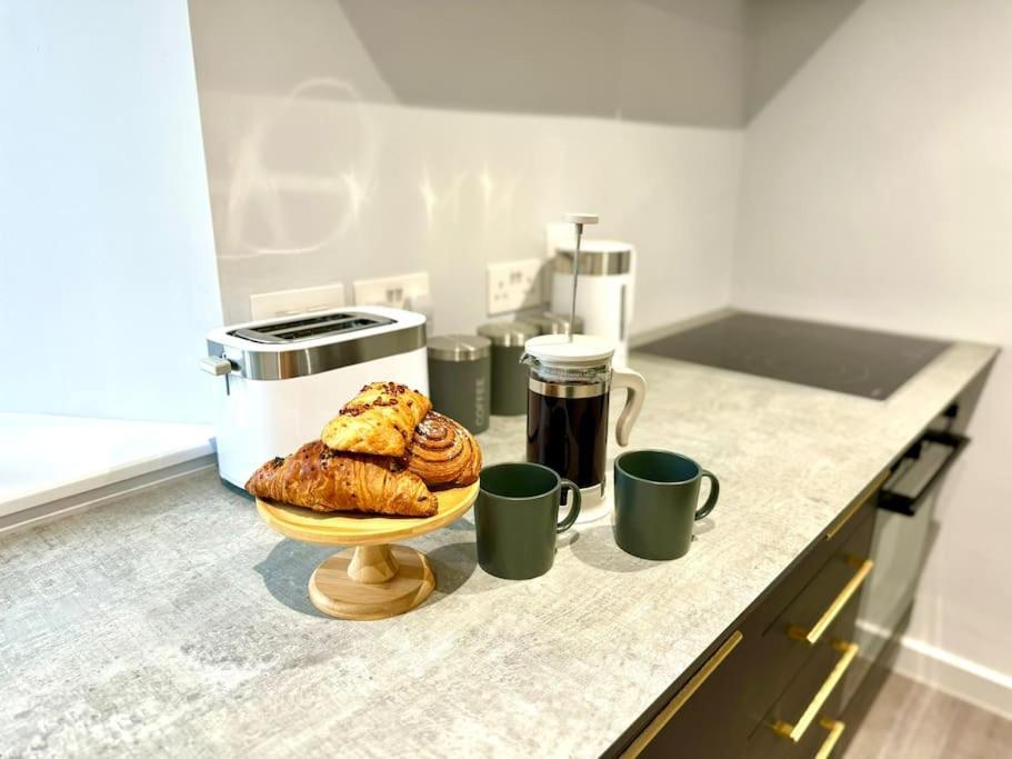3Br Westbourne Delight - Near Beach & Bournemouth! Buitenkant foto