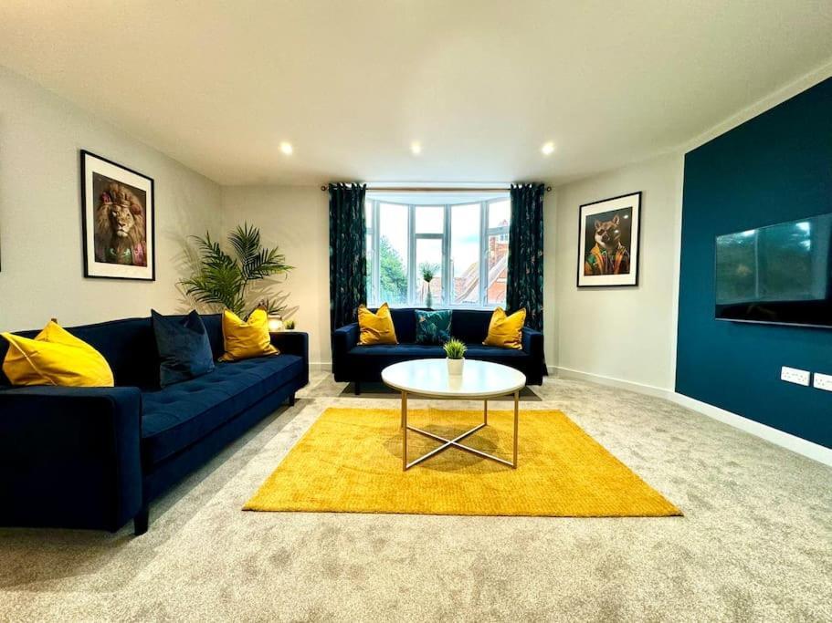 3Br Westbourne Delight - Near Beach & Bournemouth! Buitenkant foto